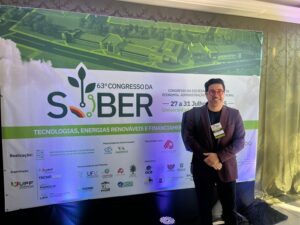 Director de Investigación expone en congreso internacional sobre sostenibilidad agroalimentaria en Brasil