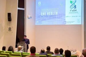 Lanzan centro que investigará cómo se conectan la salud humana, animal y ambiental